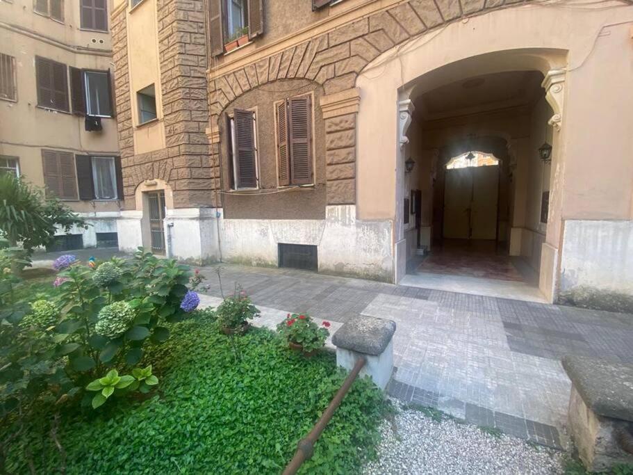 Domus Viola In San Giovanni Roma Exterior foto